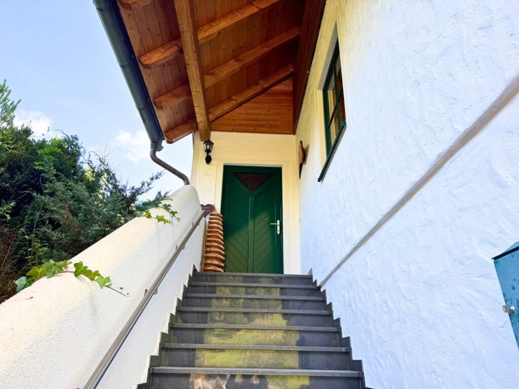 Apartment BergWiese 225 in Donnersbachwald: Aufgang zum Apartment