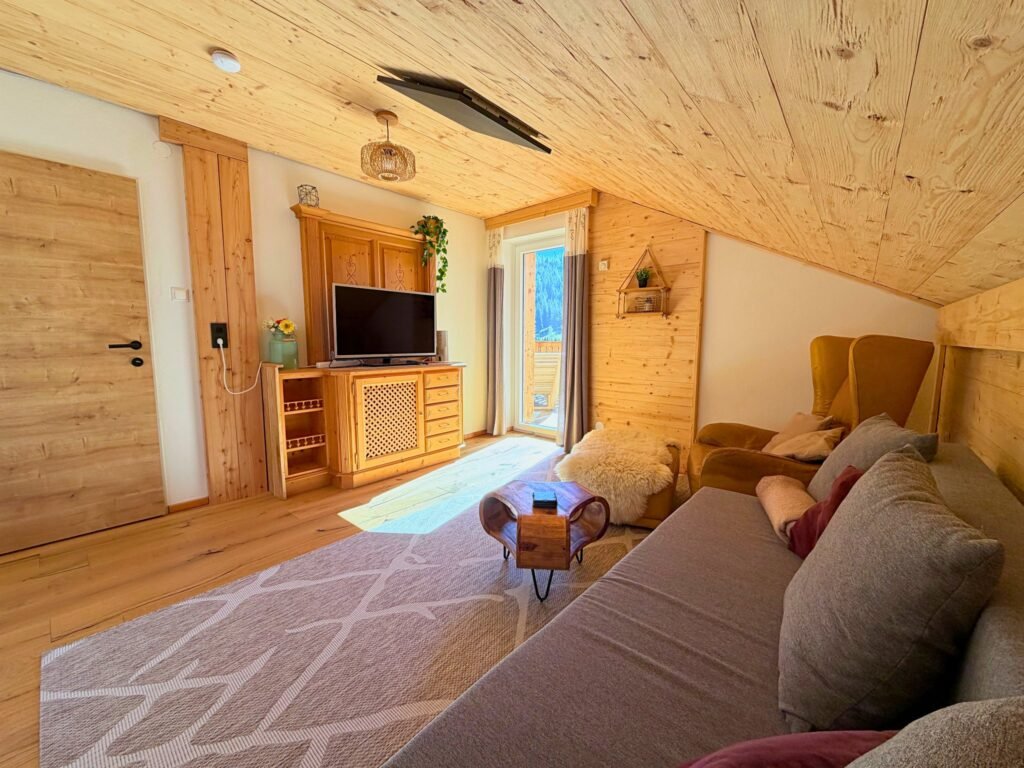Claras Bergzeit in Flattnitz: Wohnzimmer